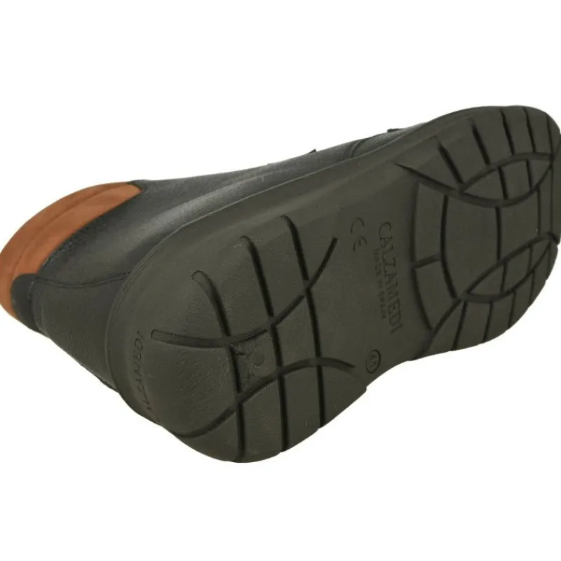 Calzamedi Botines|Botin De Cordones De En Pala Lisa Con Horma De Ancho 13, Piso De Cuna De Poliuretano Y Planta Extraible Negro