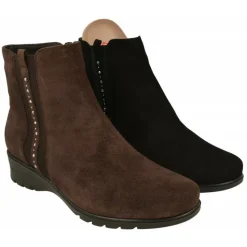 PieSanto Botines|Botin De En Piel Serraje Con Tira Lateral Elastica Con Pedreria Y Piso De Cuna De Goma Con Planta Extraible