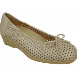 Calzamedi Zapatos Salon|Salon De De Piel Picada Con Lazo En Escote Y Hueco Con Goma Elastica, Piso De Poliuretano Y Planta Extraible