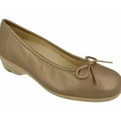 Drucker Calzapedic Zapatos Salon|Salon De Con Lazo Y Elastico Al Hueco De Escote.